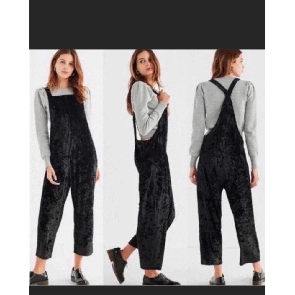 BDG Urban Outfitters Women S Bib Overalls Crop Jumpsuit Black